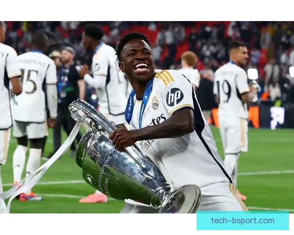 维尼修斯在世界杯关键战中以速度与创造力左右胜负走势全局面表现